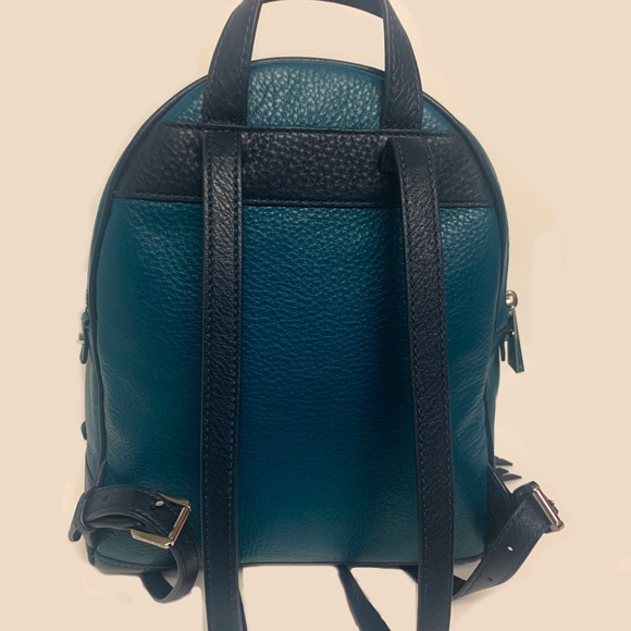 Michael Kors leather backpack - Picture 2 of 5